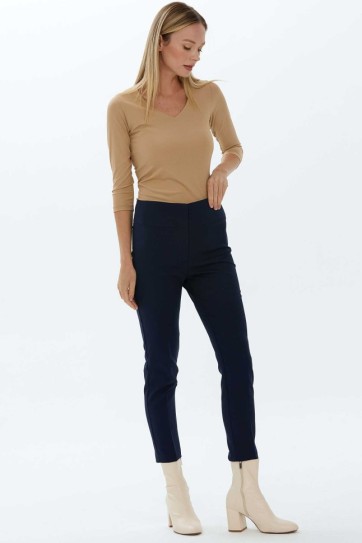 Kalın Kemerli Dar Paça Pantolon