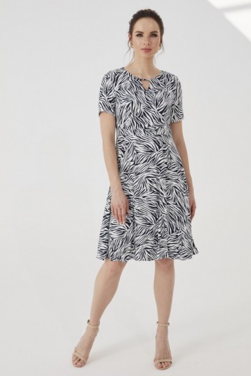 ÖNÜ DAMLALI ZEBRA DES.ELBİSE