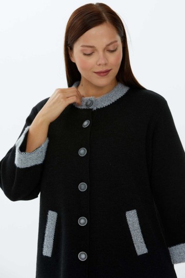 Büyük Beden Cebi ve Yakası Kombinli Hırka