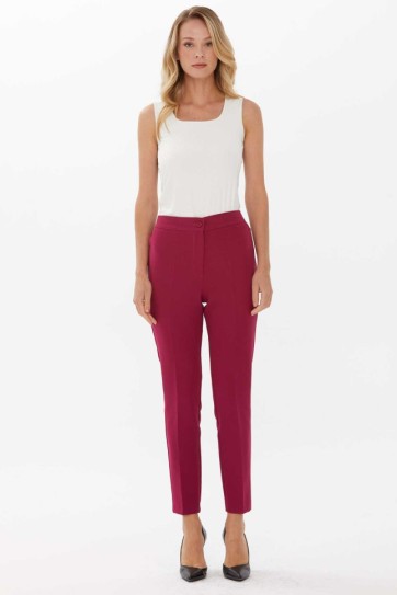 Arkası Lastikli Cepsiz Dar Paça Pantolon