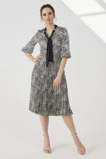 YK.KUŞ GÖZÜ AKS.PLİSELİ EMP.ELBİSE