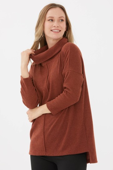 Degaje Yaka Önü Dikişli Triko Bluz