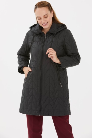 Kapüşonlu Önü Fermuarlı Oval Kapitoneli Mont