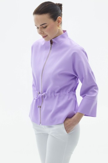 Hakim Yaka Beli Büzgülü Ceket