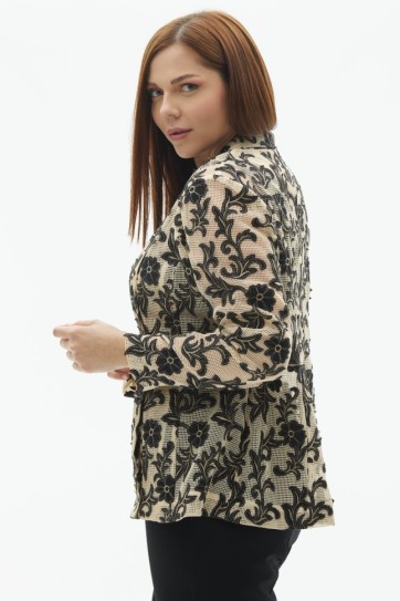 Büyük Beden Üstü Jakarlı Yakası Çift Kat Hırka