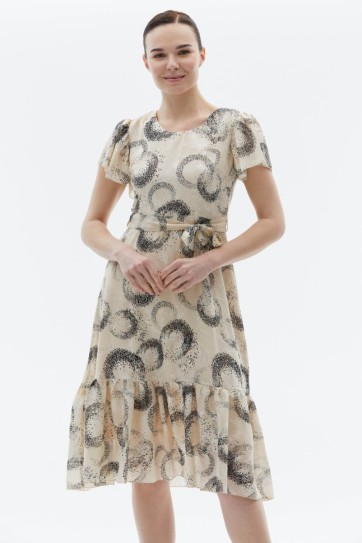 Kolu ve Etek Ucu Volanlı Daire Desen Elbise