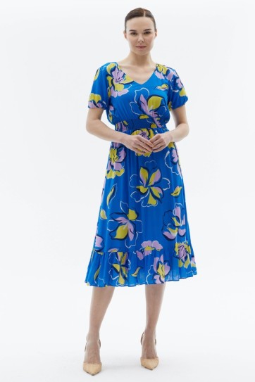 Beli Lastikli V Yaka Büyük Çiçek Desenli Elbise