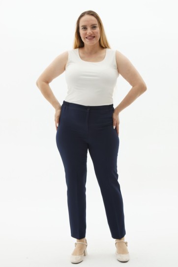 Büyük Beden Lastikli Boru Paça Pantolon