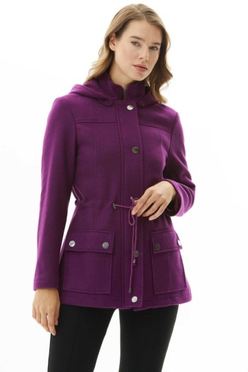 Beli Büzgülü Kapüşonlu Çıtçıtlı Kaban