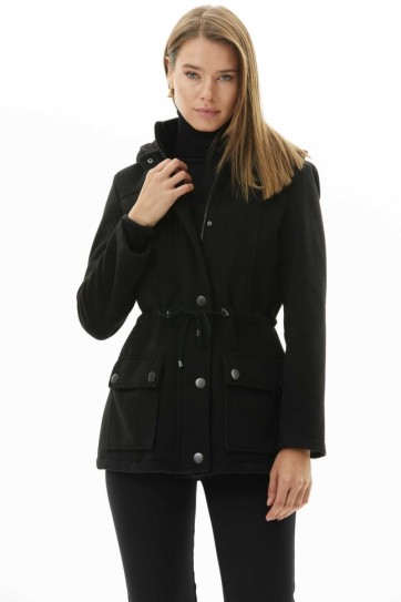 Beli Büzgülü Kapüşonlu Çıtçıtlı Kaban