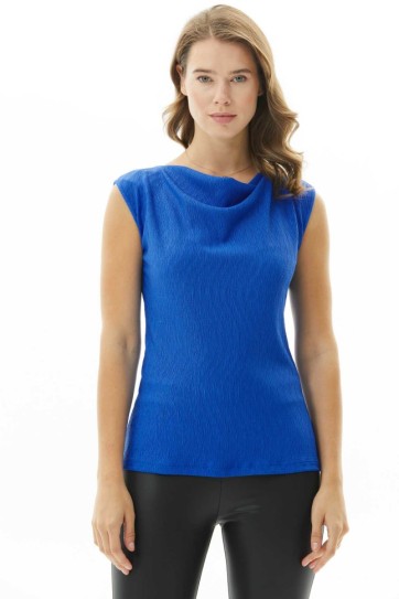 Degaje Yaka Kolsuz Pliseli Bluz