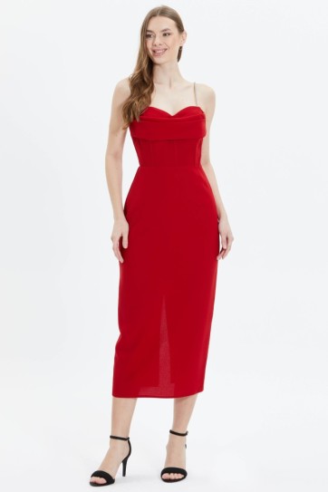 Üstü Drapeli Askıları Taşlı Elbise