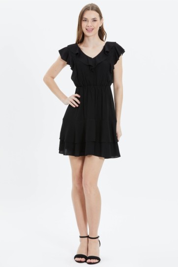 Yakası ve Etek Ucu Volanlı V Yaka Elbise