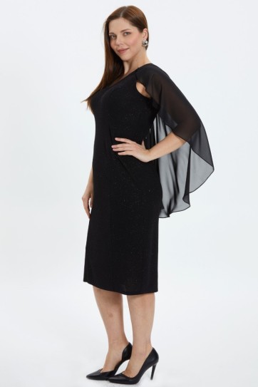 Büyük Beden Pelerinli Kendinden Simli Elbise