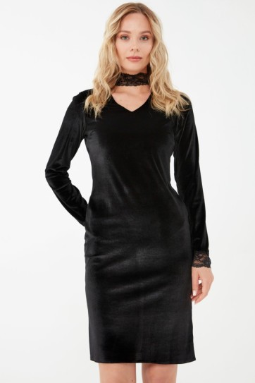 Yakası Ve Kol Ucu Dantelli Kadife Elbise