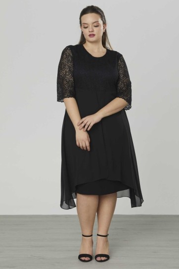 Büyük Beden Üstü Dantel Eteği Dökümlü Elbise