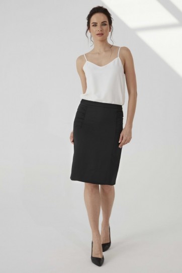 DİKİŞ ÜSTLERİ BÜZG.DAR ETEK