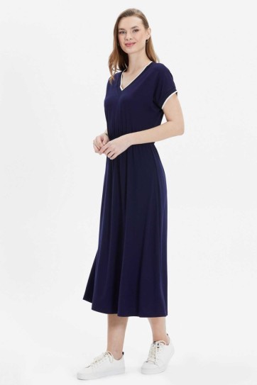 Yaka ve Kol Ucu Ribanalı Beli Lastikli Penye Elbise