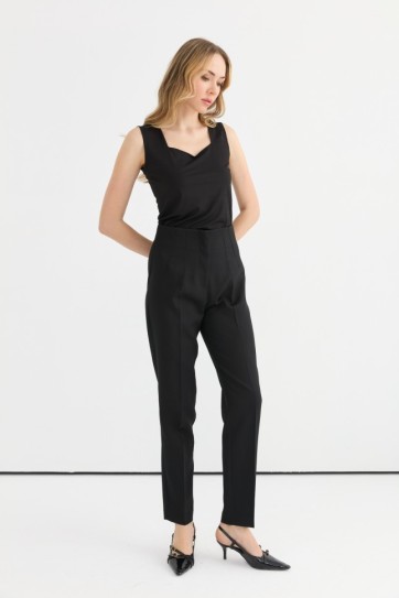 Çift Pensli Cepsiz Pantolon