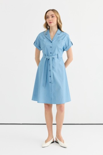 Erkek Yaka Beli Kemerli Önden Düğmeli Elbise