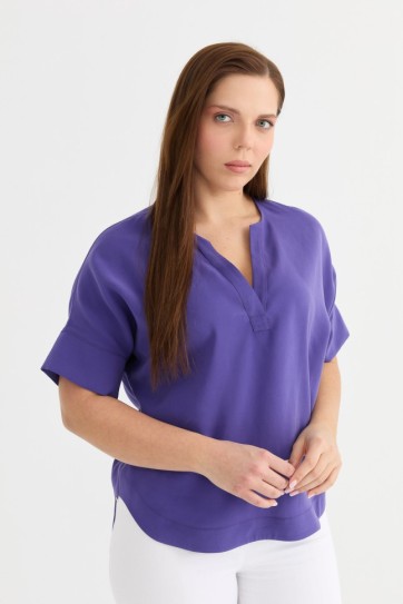 Büyük Beden V Yaka Düşük Kol Etek Ucu Oval Bluz