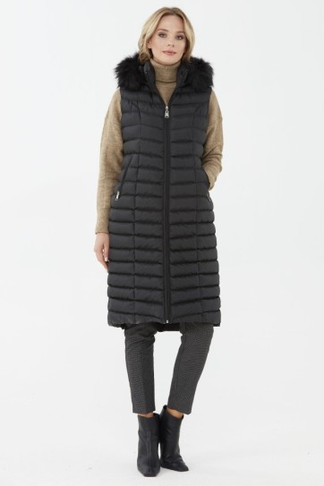 Kapüşonu Kürklü Fermuarlı Uzun Yelek