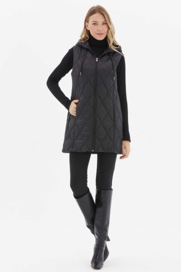 Kendinden Kapüşonlu Uzun Kapitone Yelek