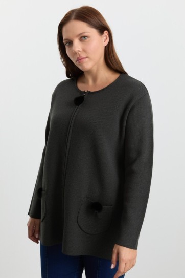 Büyük Beden Sıfır Yaka Küçük Ponponlu Hırka