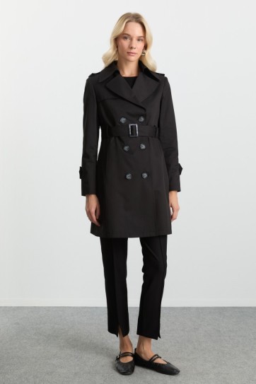 Arkası Plikaşe Erkek Yaka Uzun Trençkot