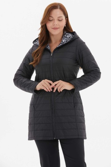 Kapüşonlu Desenli Astarlı Kapitone Mont