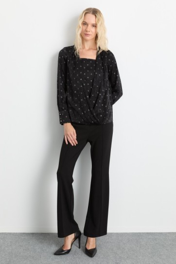 Kruvaze İçi Atlet Görünümlü Simli Bluz