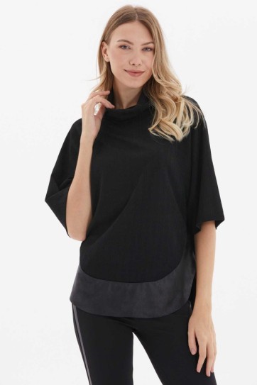 Etek Ucu Deri Kombinli Degaje Yaka Triko Bluz