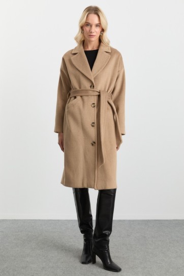 Erkek Yaka Düşük Kol Uzun Kaban