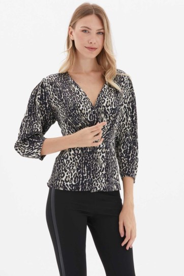 Kruvaze Truvakar Kol Leopar Desen Bluz