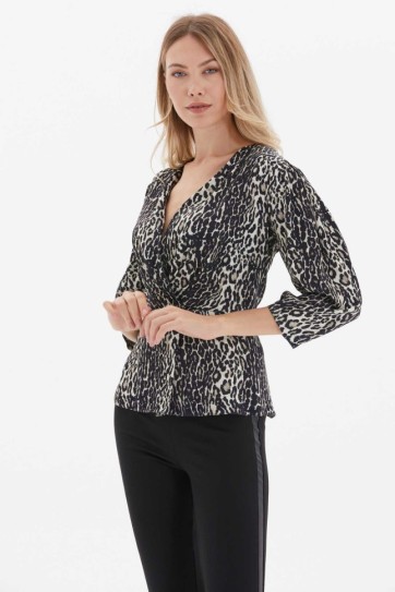 Kruvaze Truvakar Kol Leopar Desen Bluz
