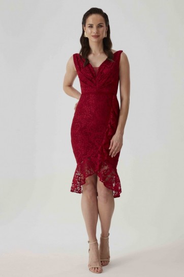 ETEĞİ VOLANLI DANTELLİ ELBİSE