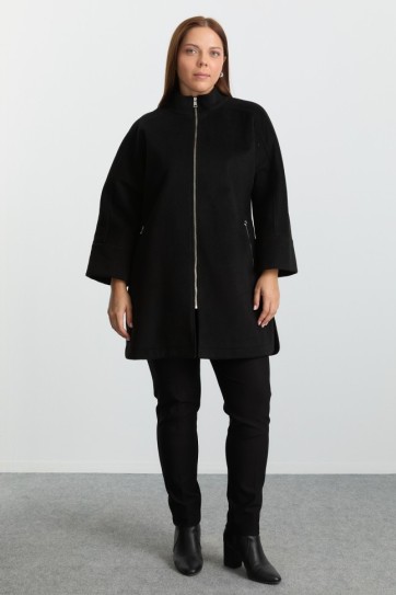 Büyük Beden Fermuarlı Yanları Yuvarlak Kaban