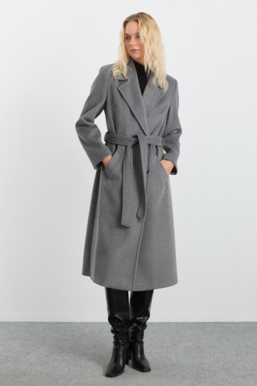 Kruvaze Yaka Bağlamalı Manto