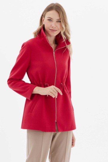 Beli Büzgülü Diagonal Çizgili Kaban