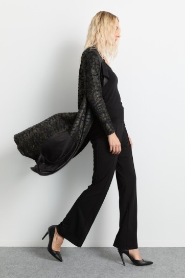 Yakası Dökümlü Simli Deri Kombinli Hırka