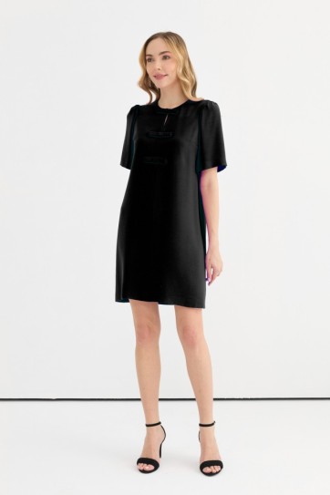 Önü Fiyonklu Kısa Kol Elbise