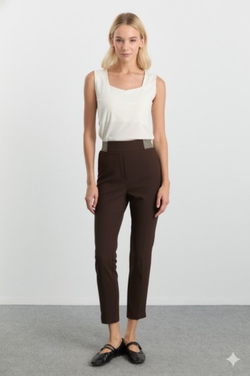 Kemeri Çizgili Lastikli Dar Paça Pantolon