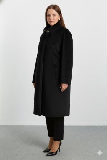 Büyük Beden Yakası Tokalı Kaban