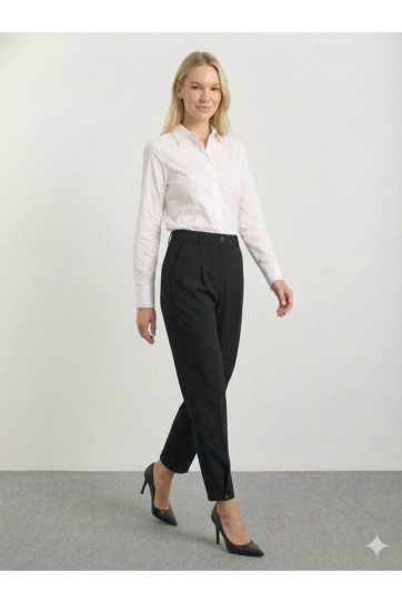 Paçası Düğmeli Arka Beli Lastikli Pantolon