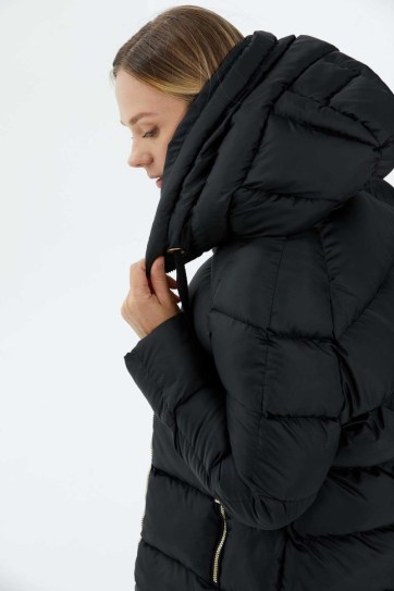 Kendinden Kapüşonlu Grogrenli Kısa Mont