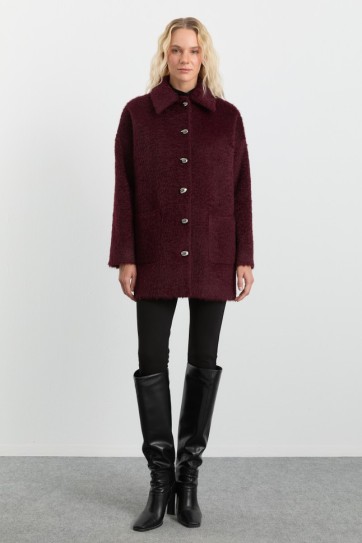 Şömizye Yaka Dıştan Cep Tüylü Kaban