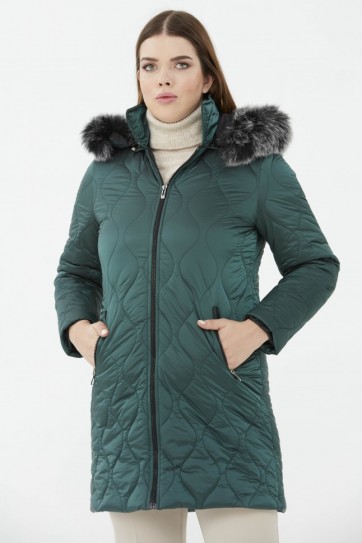 Büyük Beden Kapüşonu Kürklü Kapitone Mont