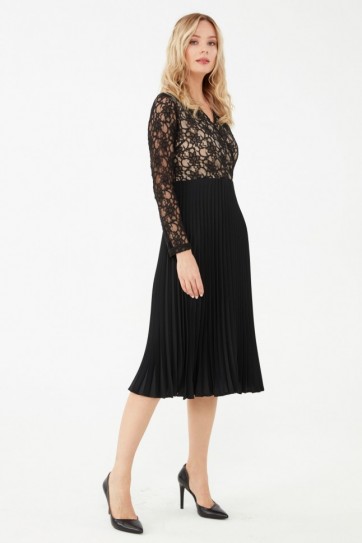 ÜSTÜ DANTEL ETEĞİ PLİSE ELBİSE - 20KSLN7813