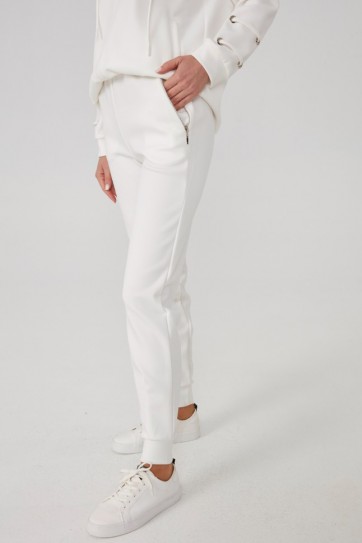 Paçası Pensli Cebi Fermuarlı Pantolon