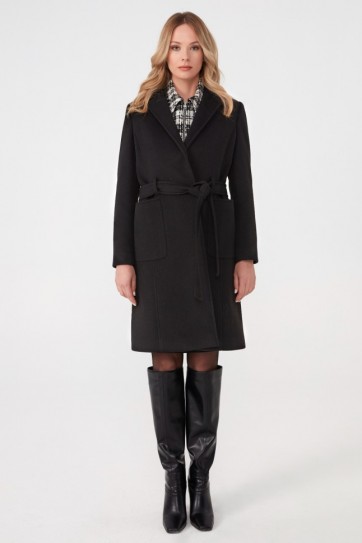 Erkek Yaka Bağlamalı Balıksırtı Kaban